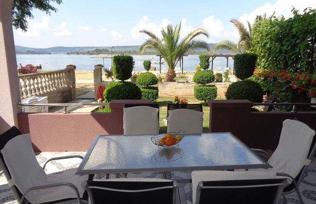 Euroholiday Apartments - Photo 19