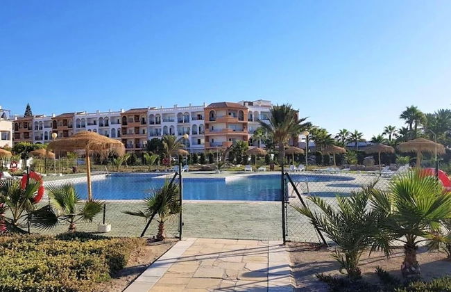 Apartment in Spain With Beach Access - Photo 34