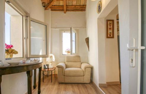 Amazing Home In Belvedere Fogliense - Foto 17