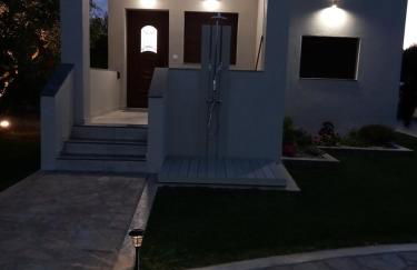 Emmy Villa - Photo 10