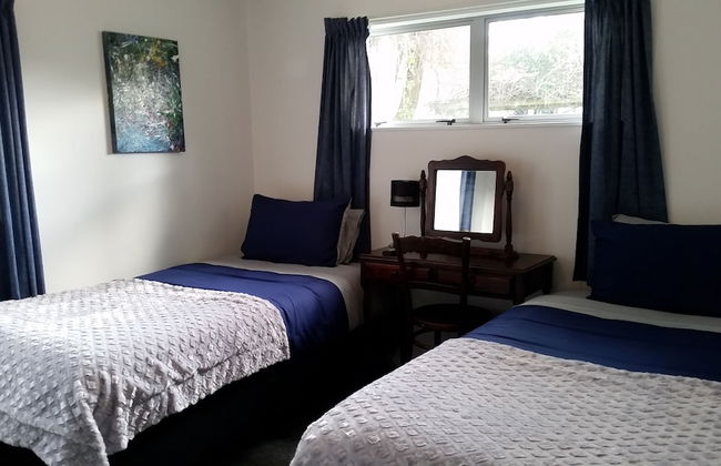 Alice House - Photo 2