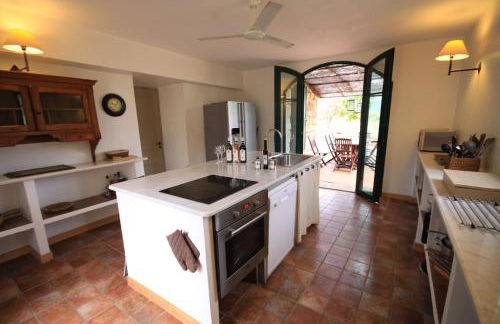 Les anciennes écuries, belle villa pour 12 personnes au coeur d'un vignoble avec piscine - Foto 28