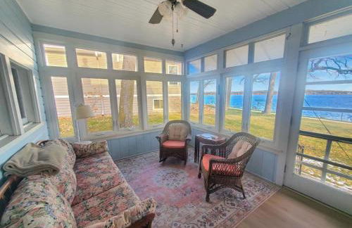 Pillsbury Point Cottage on West Lake Okoboji - Photo 15