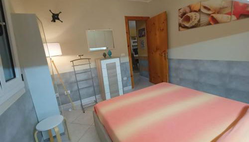 Villetta Poesia 50 m dal mare con giardino e parcheggio - Foto 5