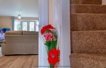 Cosy Home-Sleeps 5- Private Garden- Free Parking - Foto 4