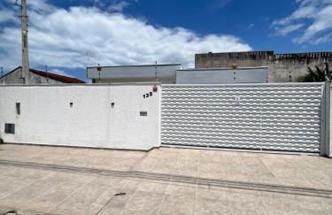 Casa com piscina, 700M da praia - Foto 29