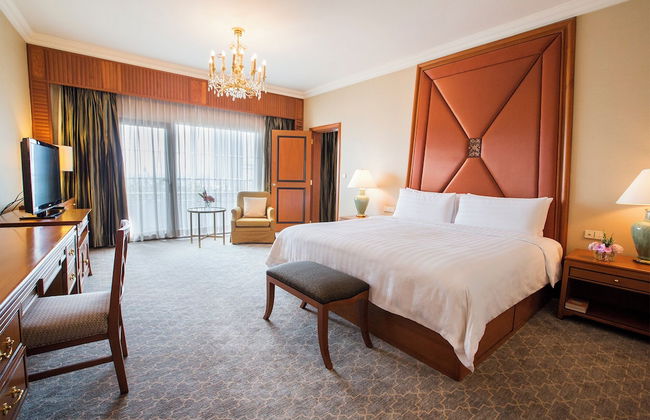 Krungthep Wing Apartment - Photo 5