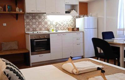 REST On The Pedestrian Street - Photo 23