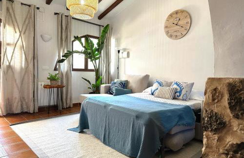 MASÍA de SAN JUAN CASA NÚMERO 15 en Castillo con piscina, Aire Acondicionado y terraza privada - Photo 10