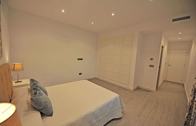 Terrazas Plaza Arenal 5 Dormitorios - Photo 9