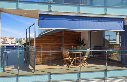 Apartamento en Port Trebol con parking privado y acceso directo a la piscina - Photo 24