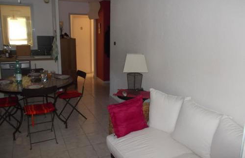 T2 climatisé à 500m de la plage sur la presqu'ile de Saint Mandrier sur Mer - Photo 7