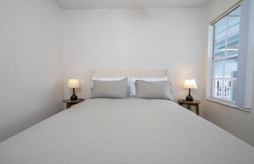 Family Apt very close to Disney Clean 3BR - Foto 43