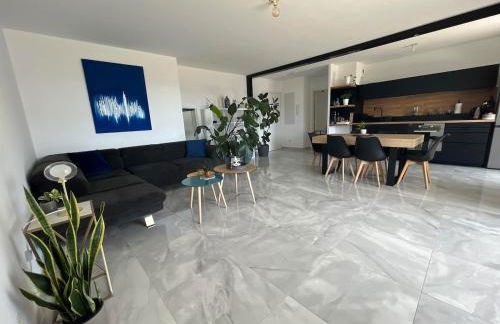 Montpellier Un écrin de lumière pour enchanter votre séjour - Photo 9