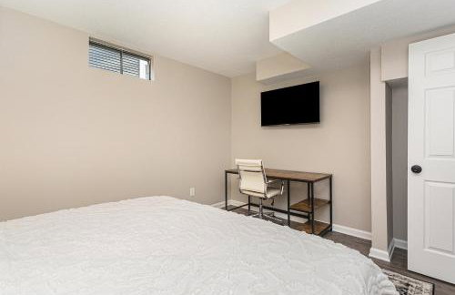 ATLAS - Whole House - 5BR 2BA - Hot Tub - Game Rooms - Theater - Fenced Backyard - Foto 22