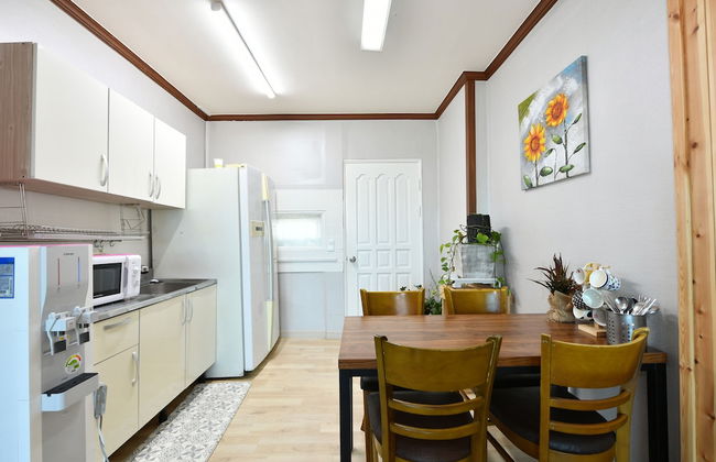 Sokcho Daemyung Pension - Photo 26