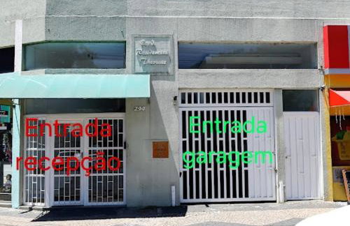 Apartamento 222 Pé na Praça 1 vaga Garagem 5 hóspedes - Foto 5