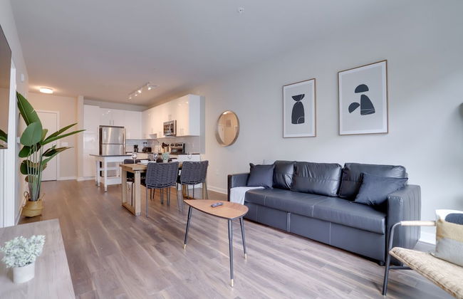 Alexandria Modern Apt Amazing Amenities - Photo 25