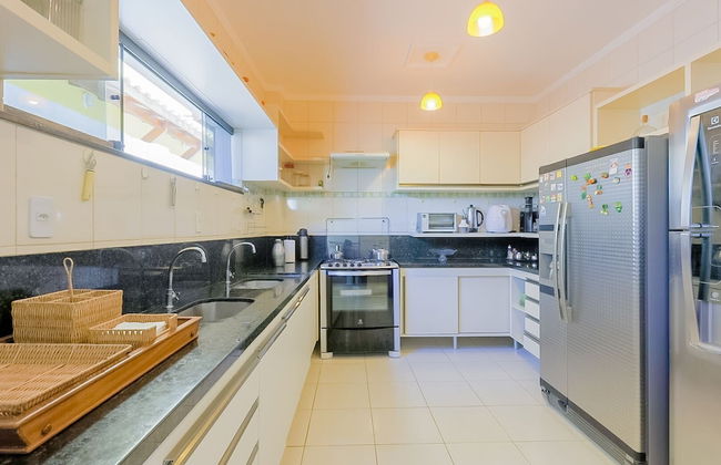 GB19 Casa 7 Quartos a 50m da Praia - Photo 26