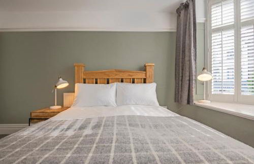 luxury 2 bed apartment, sea view, near the beach. - Foto 10