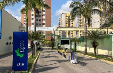 Apto com facil acesso ao Aeroporto e Mangueirão, com elevador, garagem e piscina - Foto 6