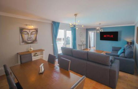 Casa Conil with a private 25 meter heated pool - Photo 18