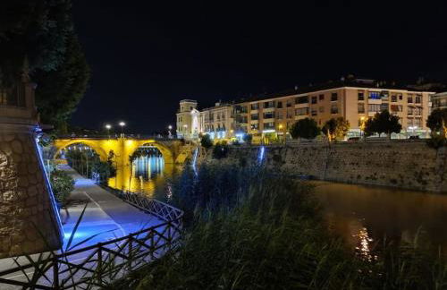 Apartamento Alexa, a 800mts Catedral WiFi Smart TV - Foto 34