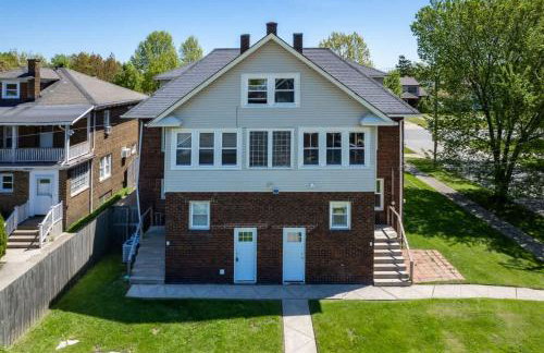 Cleveland 3 Bedroom, 10 Mins to Downtown - Foto 55