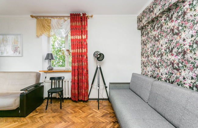 Apartment on Bolshoy Kondratievskiy 4 - Photo 6