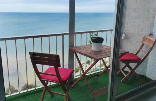 Terrace & Sea Views in Cullera - Photo 34