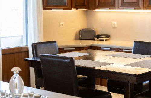 Villa Aris: A Serene Experience, 3BRs, Pool & Bbq - Photo 78