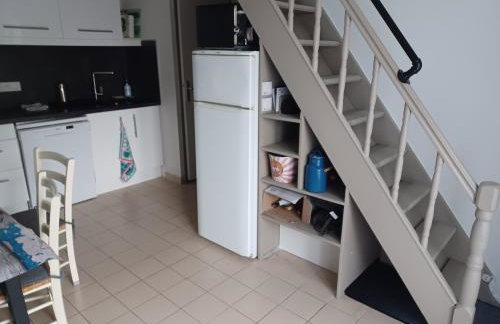 maison 100 m de la plage à pieds - Photo 4