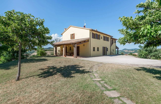 Holiday Home in Urbania With Hill Views - Foto 36