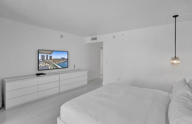 Luxury Condo at Beach Walk Resort - Foto 2