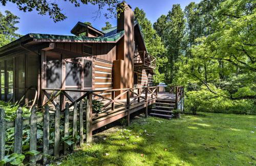 Black Mountain Cabin with Screened Porch and Views! - Foto 24