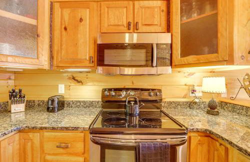 1 Mi to Nottely Lake Home with Furnished Deck! - Foto 9