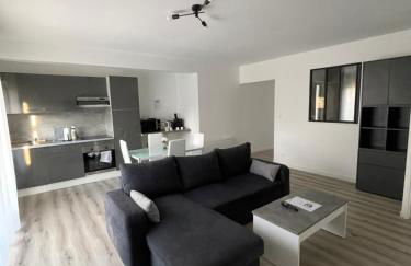 Maison 100m2 uniquement famille & professionnel - Foto 2