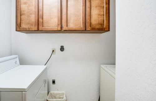 1 Mi to Heavenly Resort Cozy Home with Deck! - Photo 19