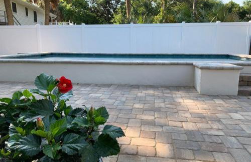 Beach Bum Paradise Edisto Beach with Pool - Photo 5