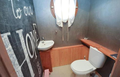 Cozy Home In Thezan-Les-Béziers - Foto 30