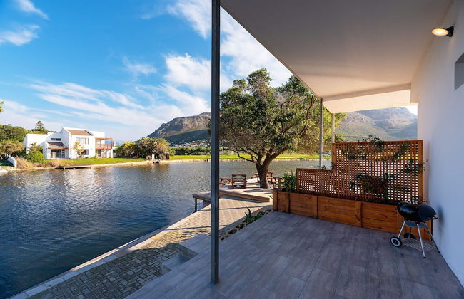 Marina Views - Photo 9