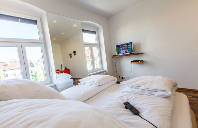 City Apartment by Stadthalle - Photo 2