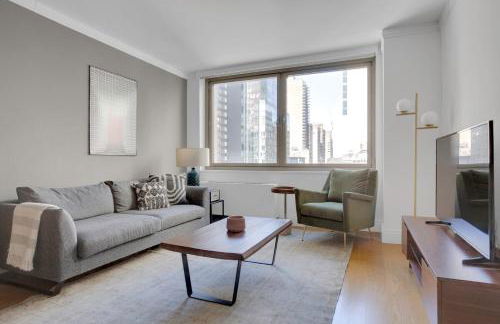 UES 1BR w Gym Rooftop Doorman nr The MET NYC-351 - Foto 1