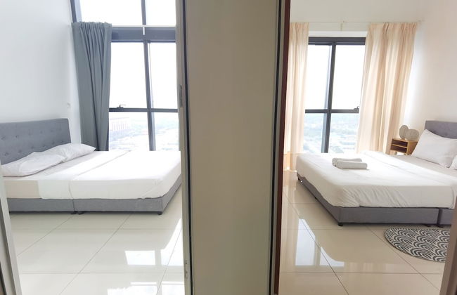 Icon City Premier Suites by WeCare - Photo 53