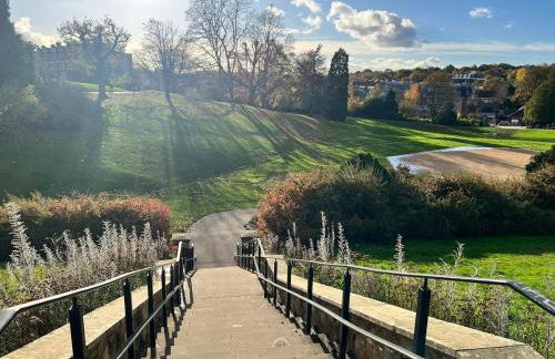 Elegant 3-Bed Near Station, Pantiles & Calverley - Foto 18