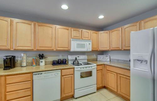 Westport Vacation Rental Walk to Beach! - Foto 11