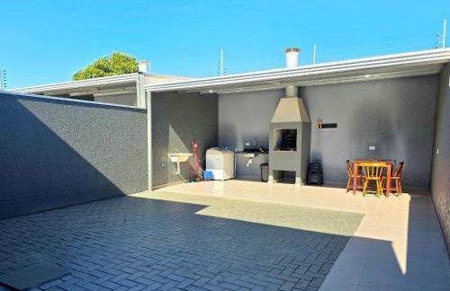 Casa 01 com 2 quartos, churrasqueira 15min centro - Foto 2