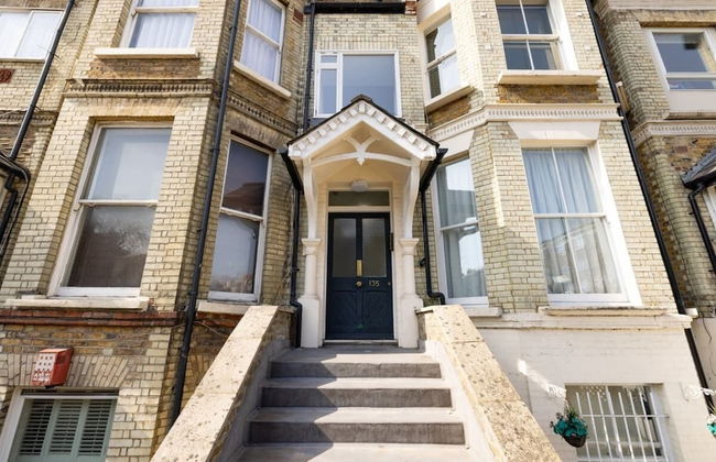 The West Hampstead Retreat - Modern & Bright 1bdr Apartment - Photo 21