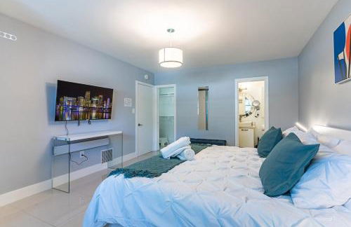 Villa Aura Heated Pool 4 Bedrooms 5 minutes to the Ocean - Foto 32