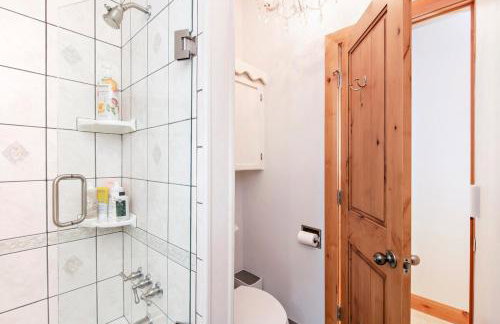 Million Dollar Creekside Treehouse Hottub Rafting Hiking Fishing and Mins to Glenwood and Hotsprings - Foto 50